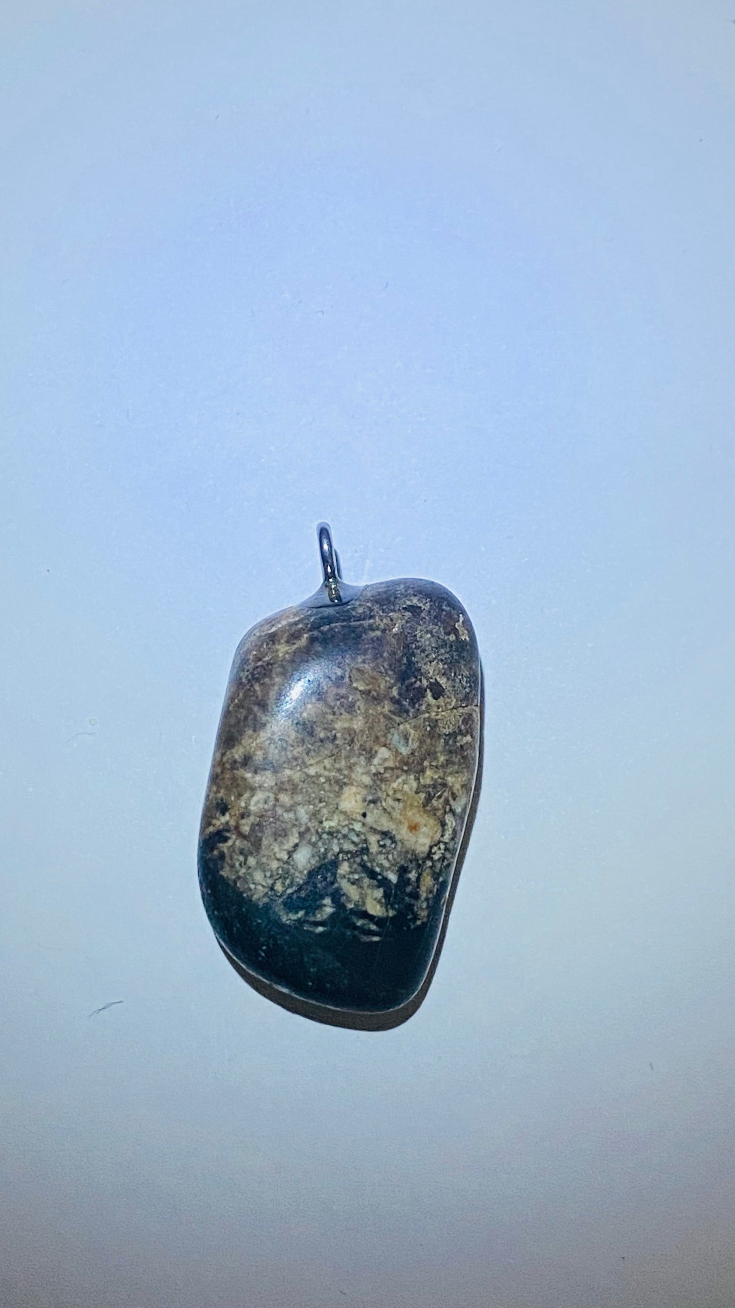 Black and tan pretty stone pendant